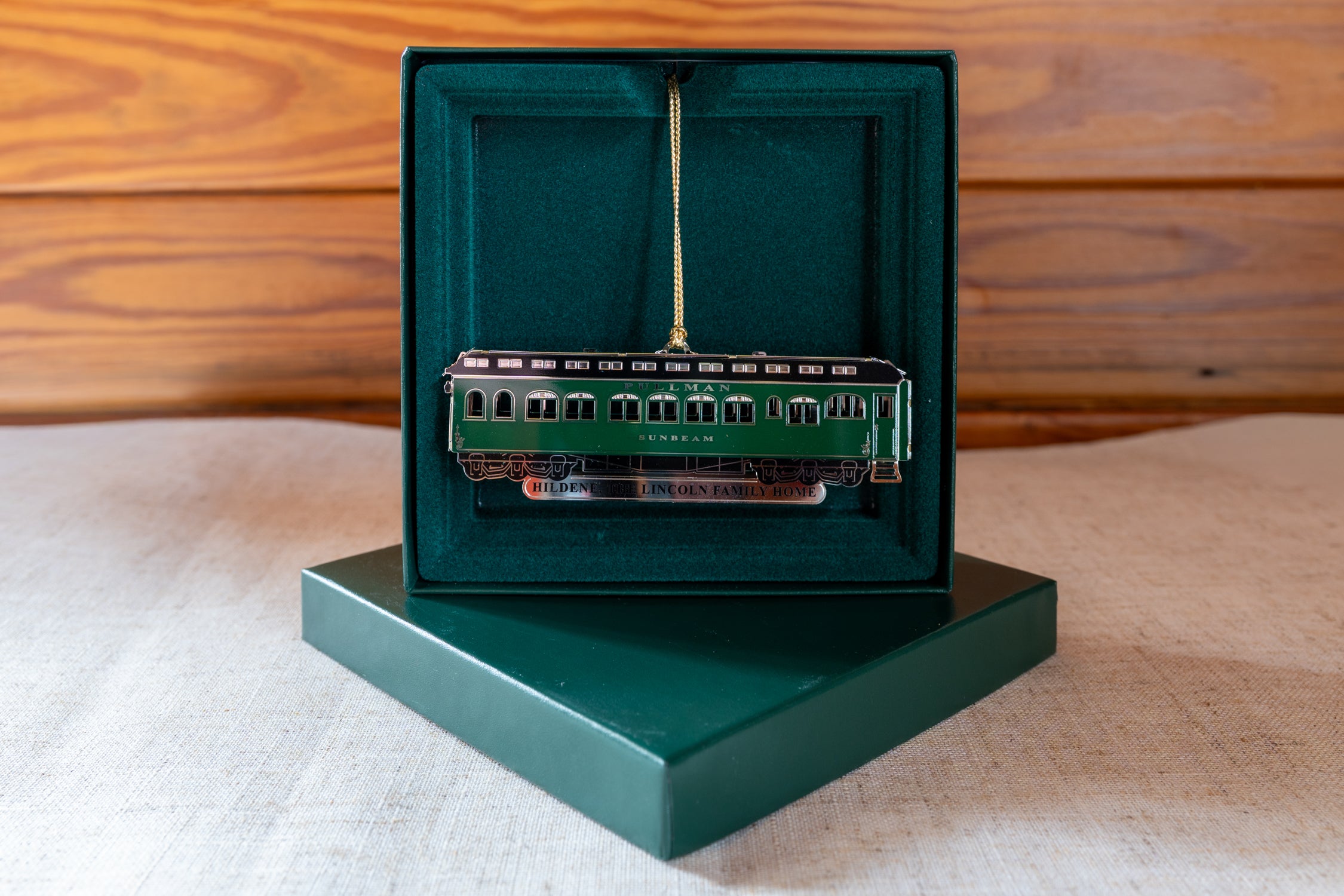 Pullman Ornament