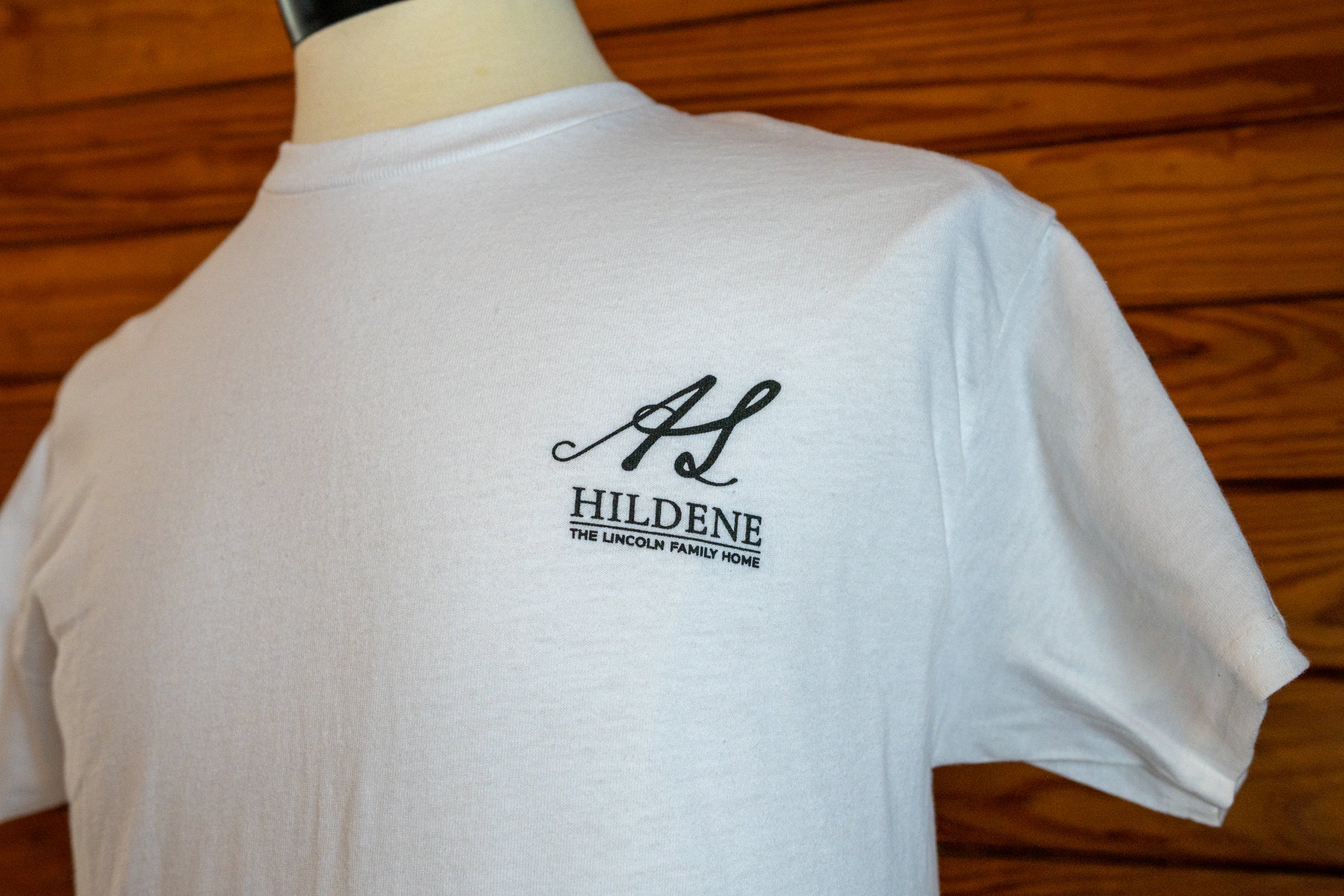 Hildene Logo SSL Tee/S/WHT