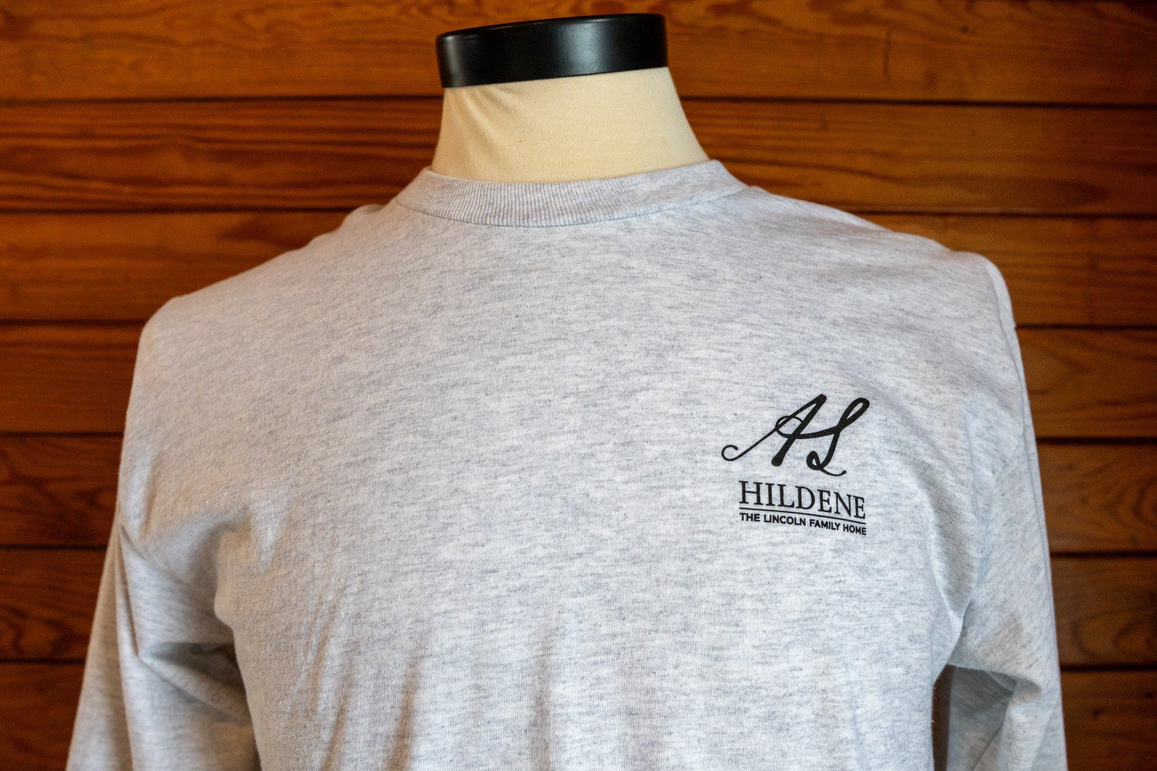 Hildene Logo LSL Tee/S/LTG
